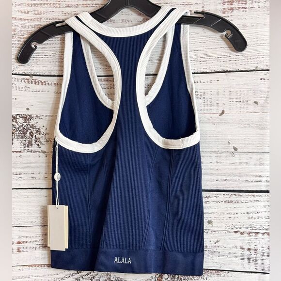Alala Top Womens size Large Barre Racer Back TankTop Scoop Neck Seamless New - Picture 5 of 16